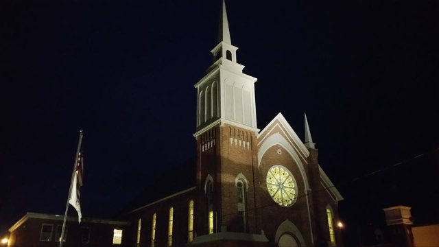 images/stories/HeaderImages/Frame3/steeple at night.jpg